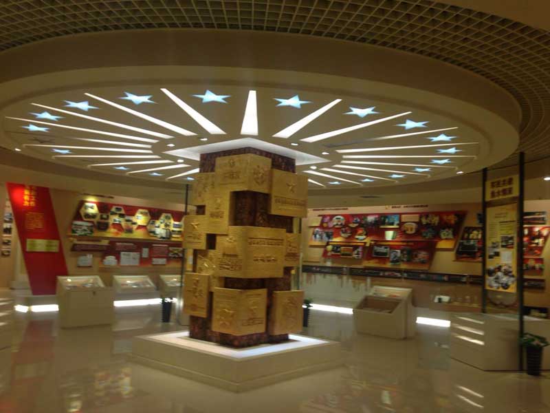 景觀(guān)玻璃鋼雕塑