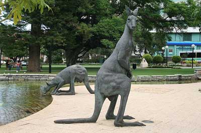 玻璃鋼雕塑的材料今天讓我們一起來(lái)分享 玻璃鋼雕塑的材料今天讓我們一起來(lái)分享