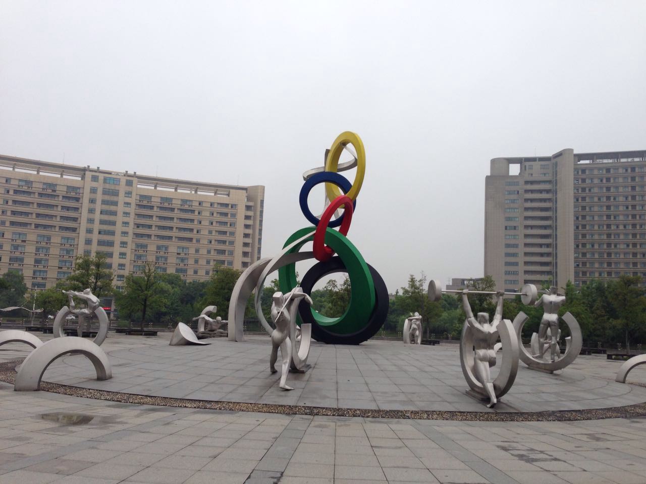 不銹鋼雕塑制作和安裝流程!