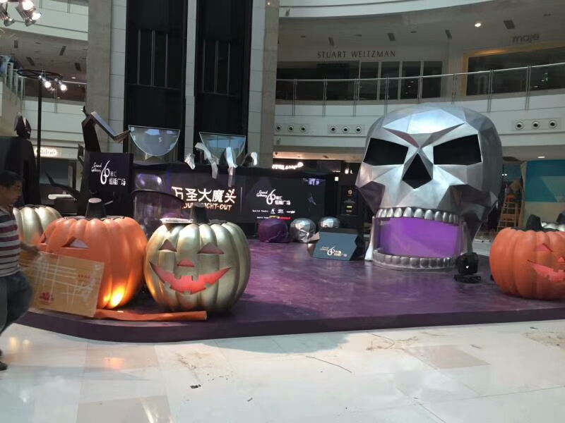 現代不銹鋼雕塑的發(fā)展方向。