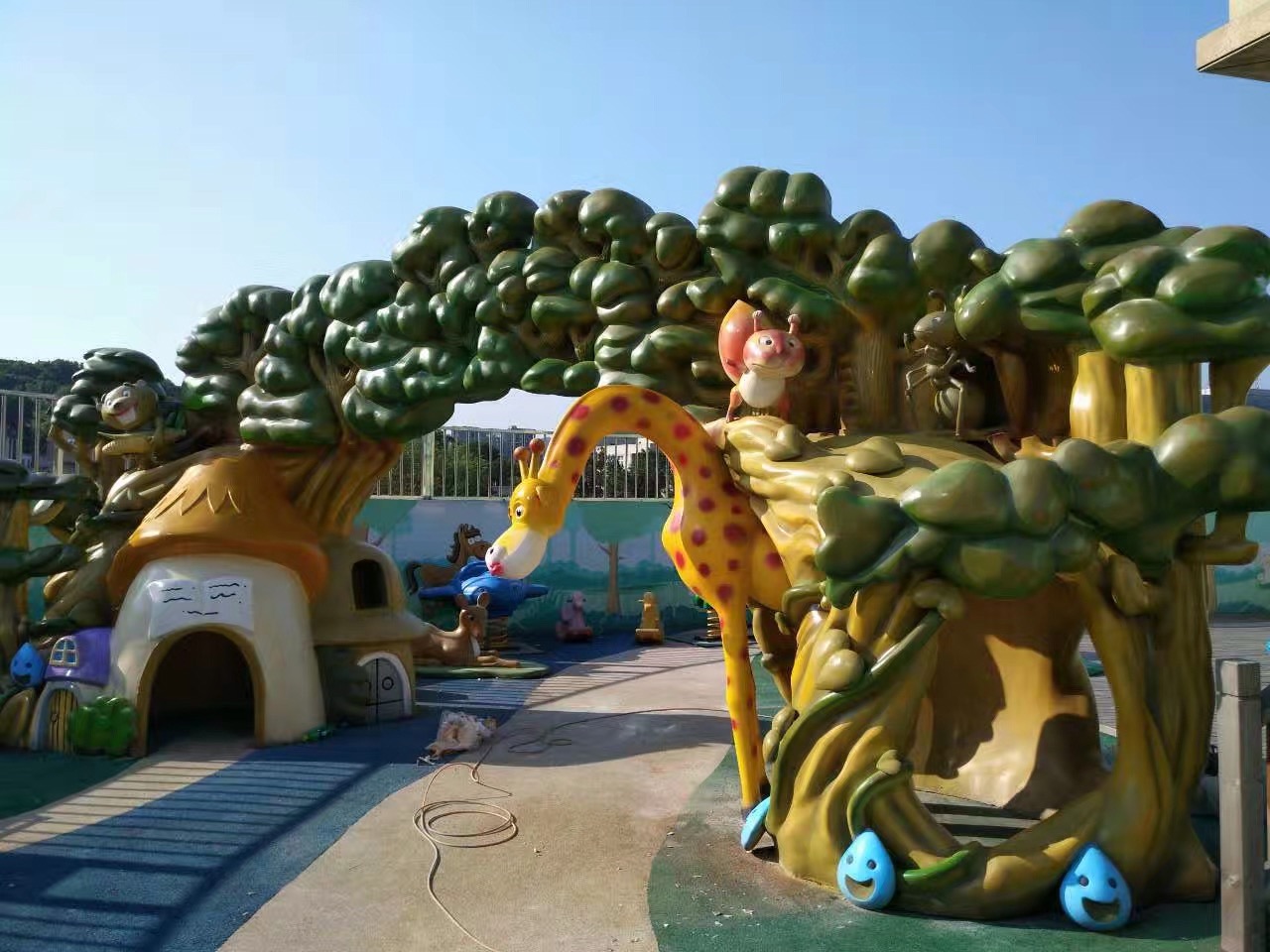 玻璃鋼雕塑 玻璃鋼雕塑