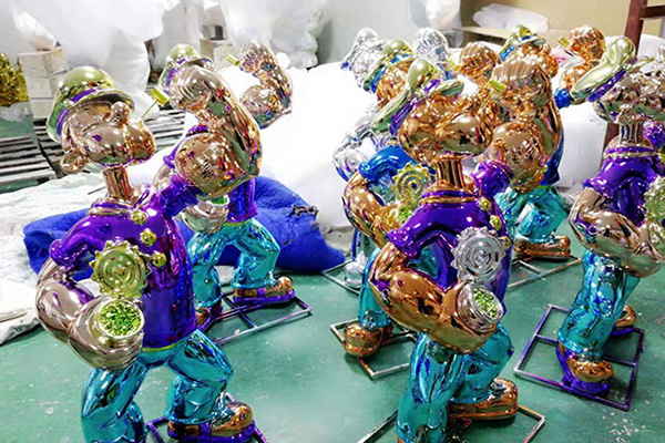 樹(shù)脂雕塑是什么？制作時(shí)的注意事項有哪些呢？