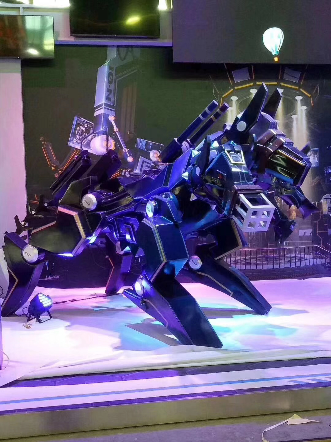 不銹鋼雕塑底座的重要作用？