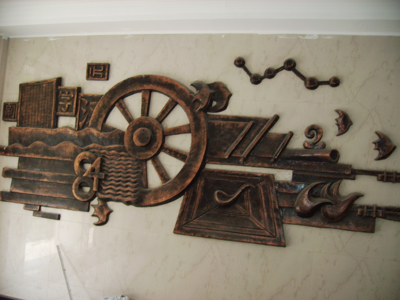 圓雕和浮雕的區別是什么？